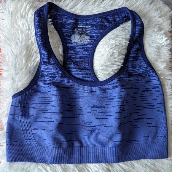 XL sports bra, like new, light support, Tek Gear, blue - Picture 3 of 3